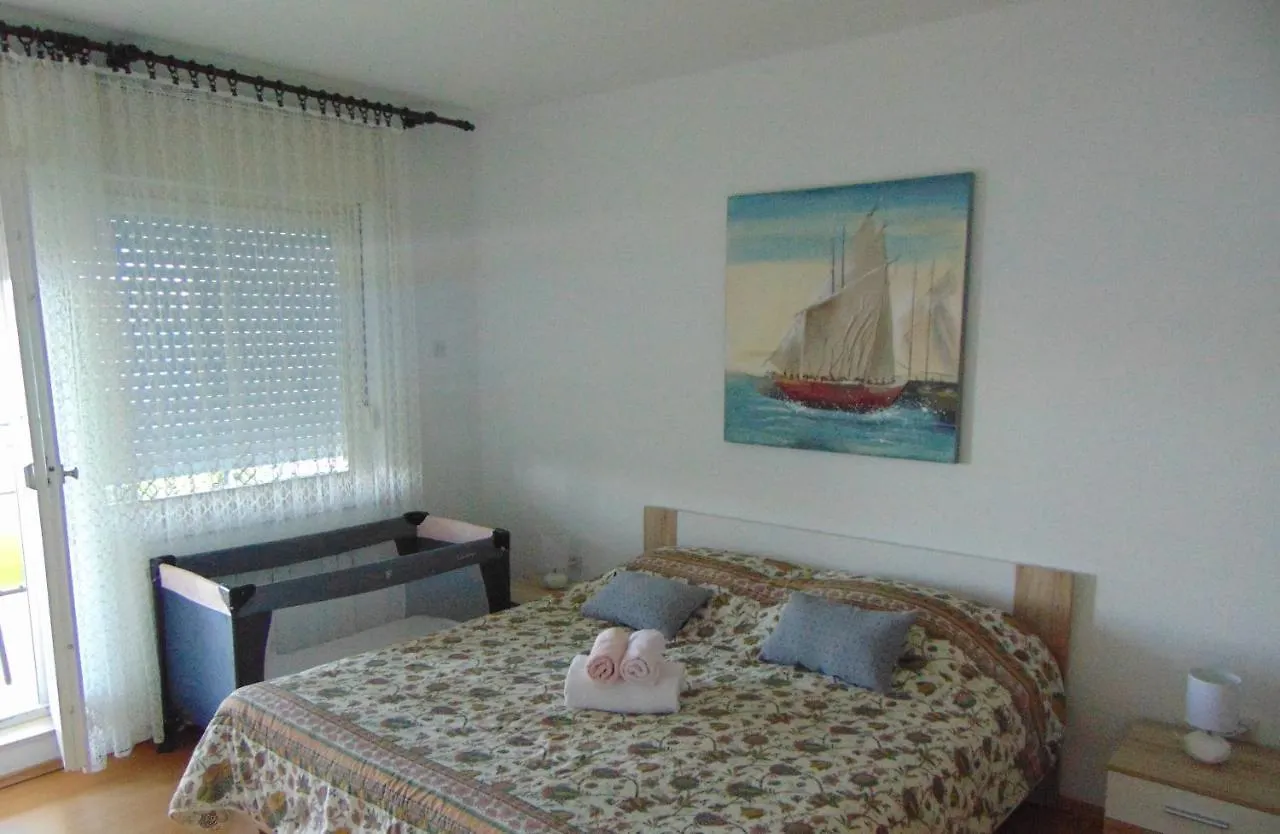 Apartments By The Sea Seget Donji, Trogir - 19351 克罗地亚