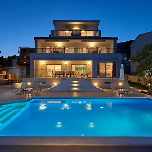 Mila Apartment